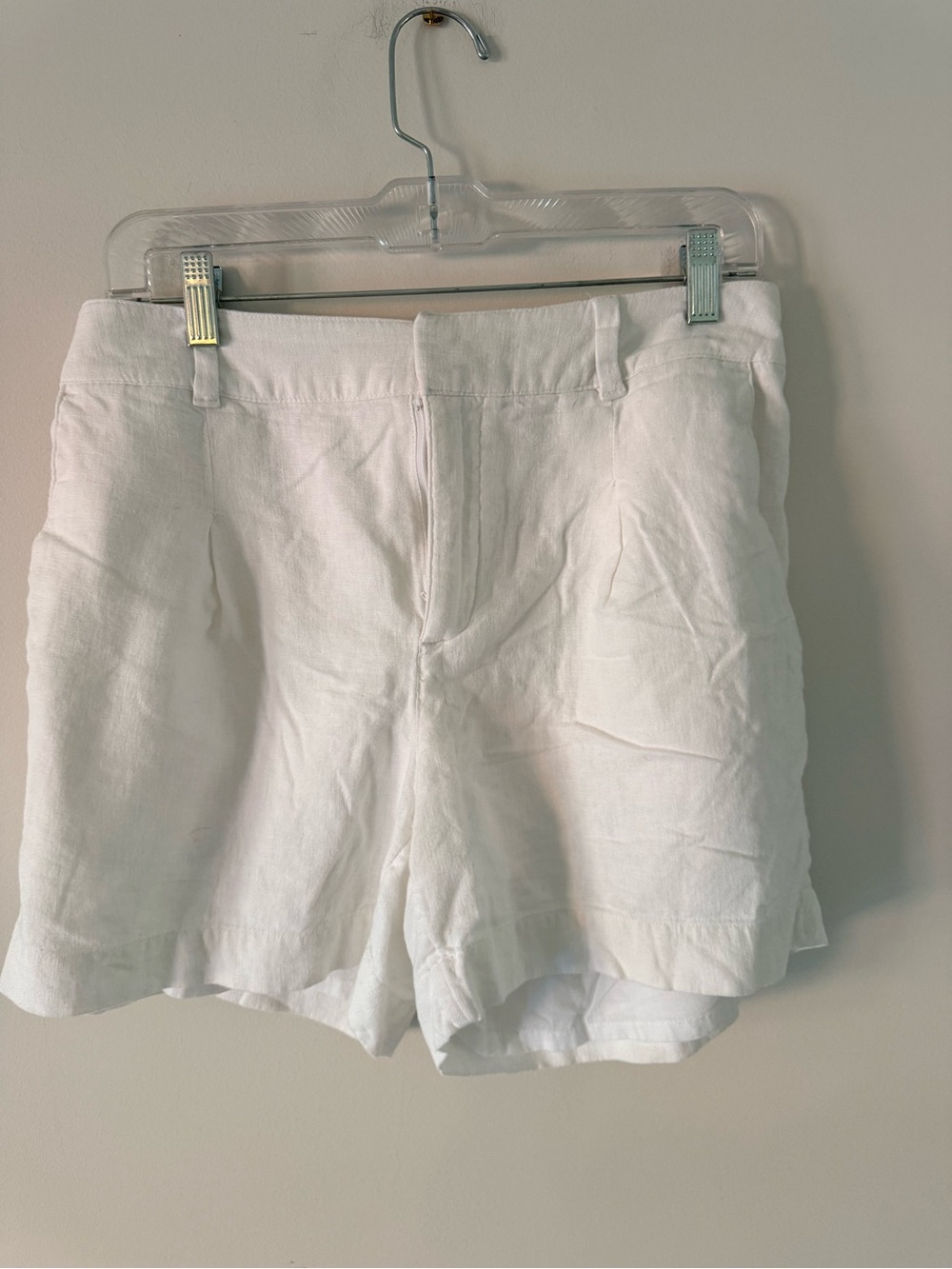 LOFT White Linen-Blend Shorts